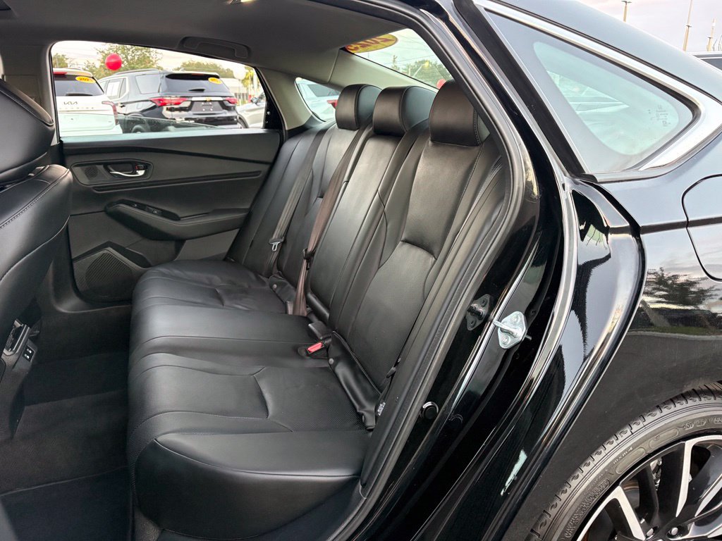 Used 2025 Honda Accord Touring image 14
