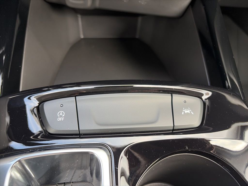 New 2026 Chevrolet Trax LT FWD image 19