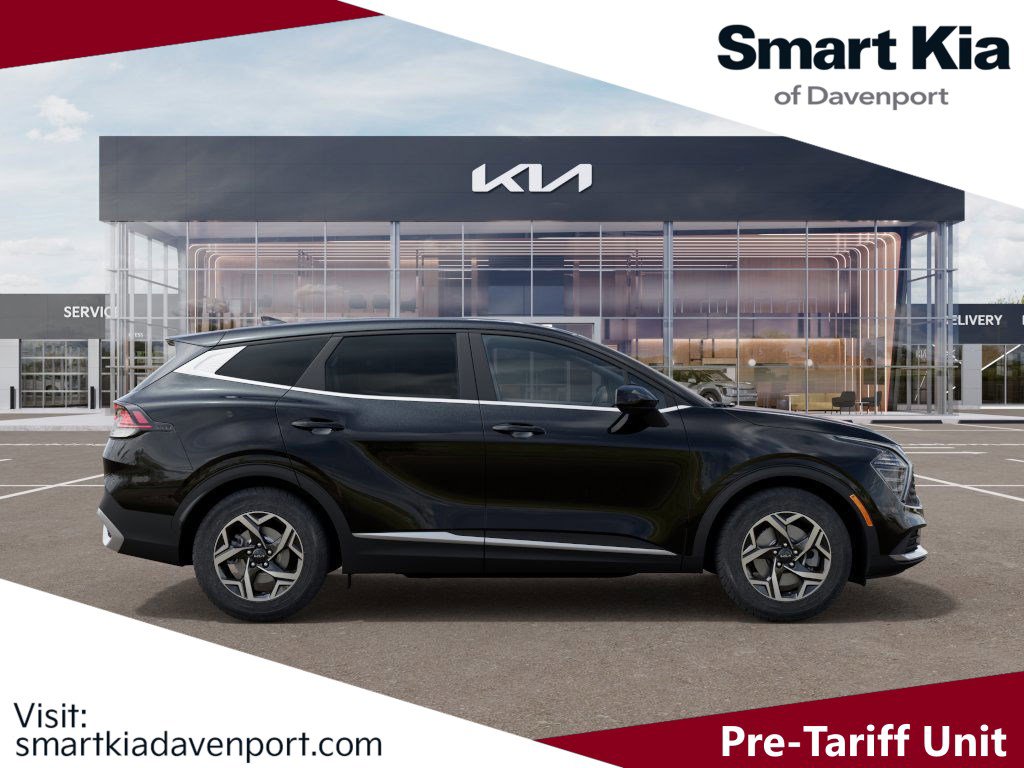 New 2025 Kia Sportage LX image 8