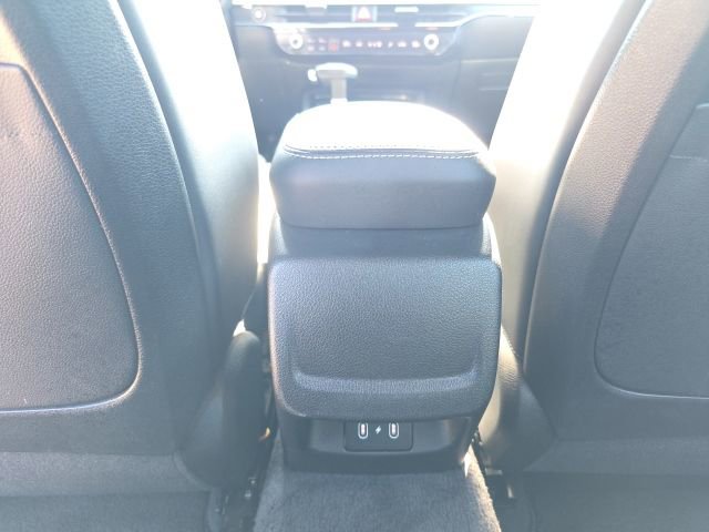 Used 2025 Kia K5 GT-Line image 31