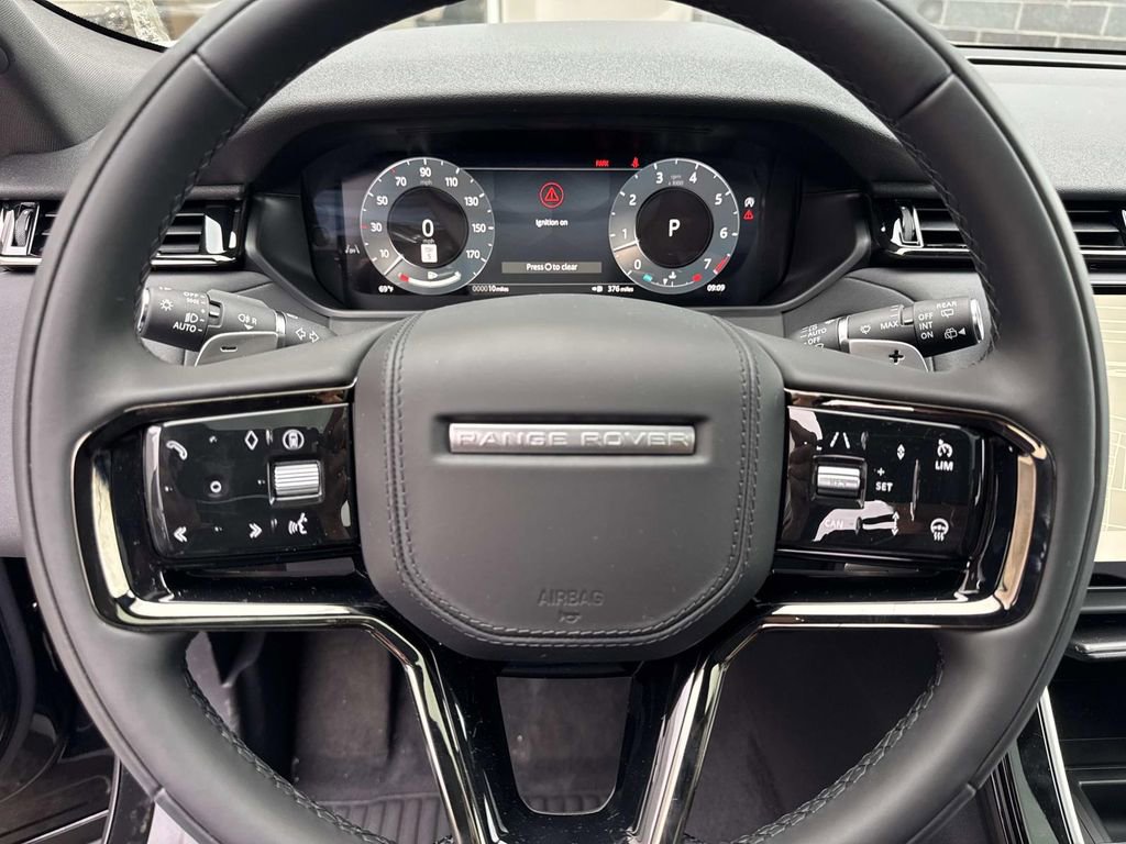 New 2026 Land Rover Range Rover Velar S AWD/4WD image 28