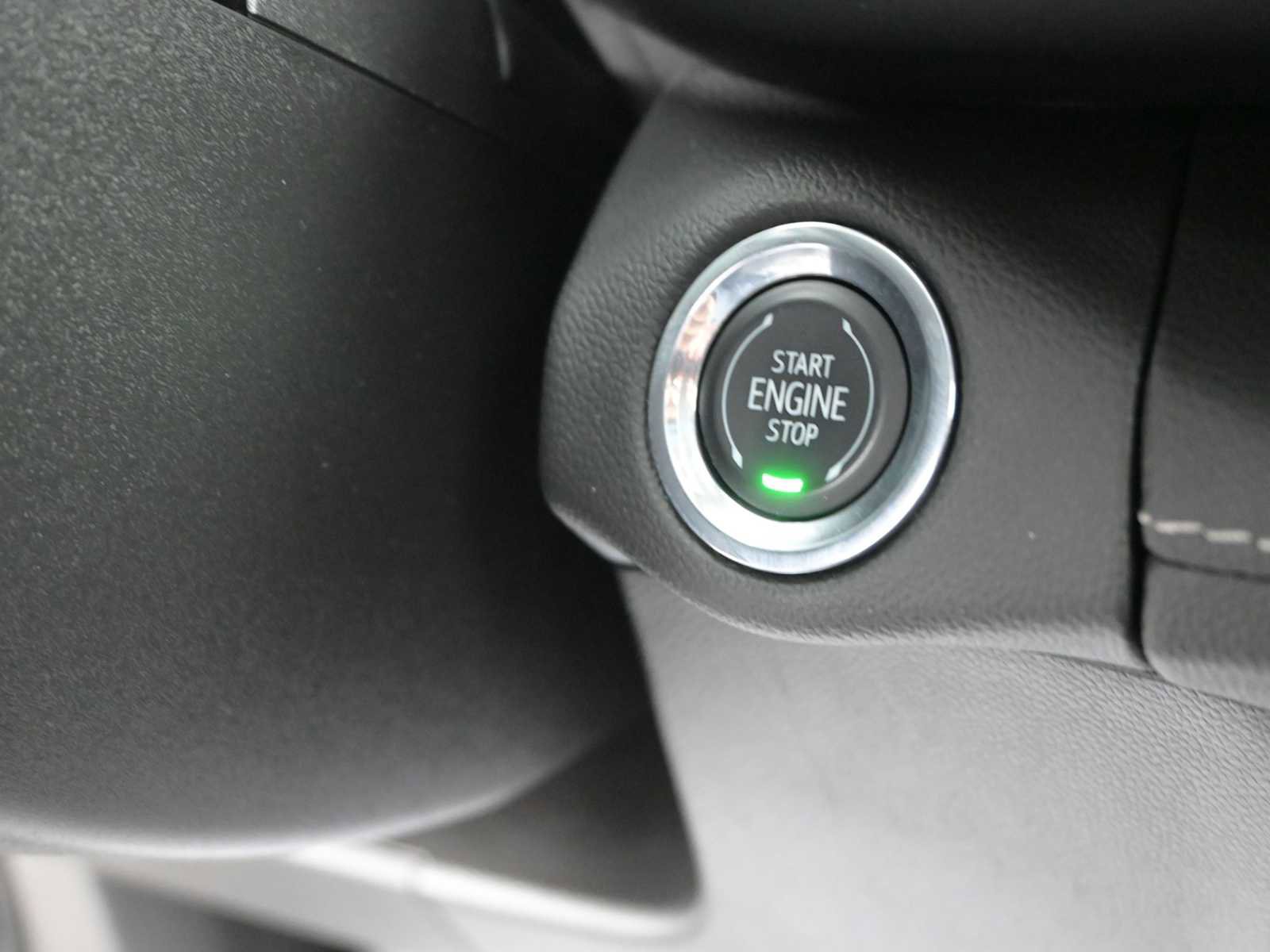 Certified 2022 Buick Envision Preferred AWD/4WD image 14