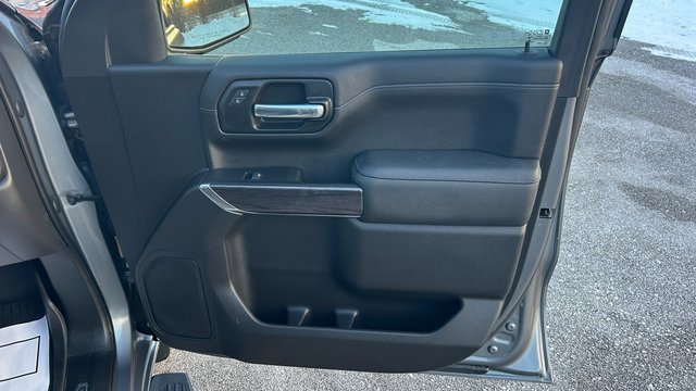 Used 2022 Chevrolet Silverado 1500 LTZ image 44