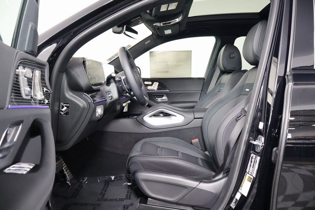 New 2026 Mercedes-Benz GLS 63 AMG 4MATIC image 5