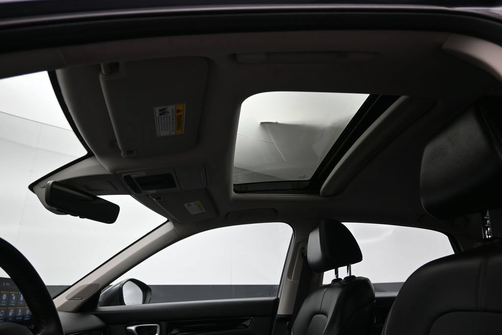 Used 2023 Honda Civic Touring image 20