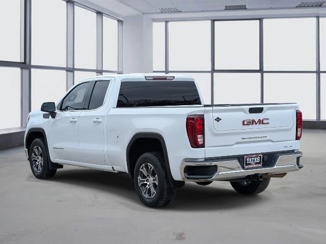 Used 2022 GMC Sierra 1500 SLE image 4