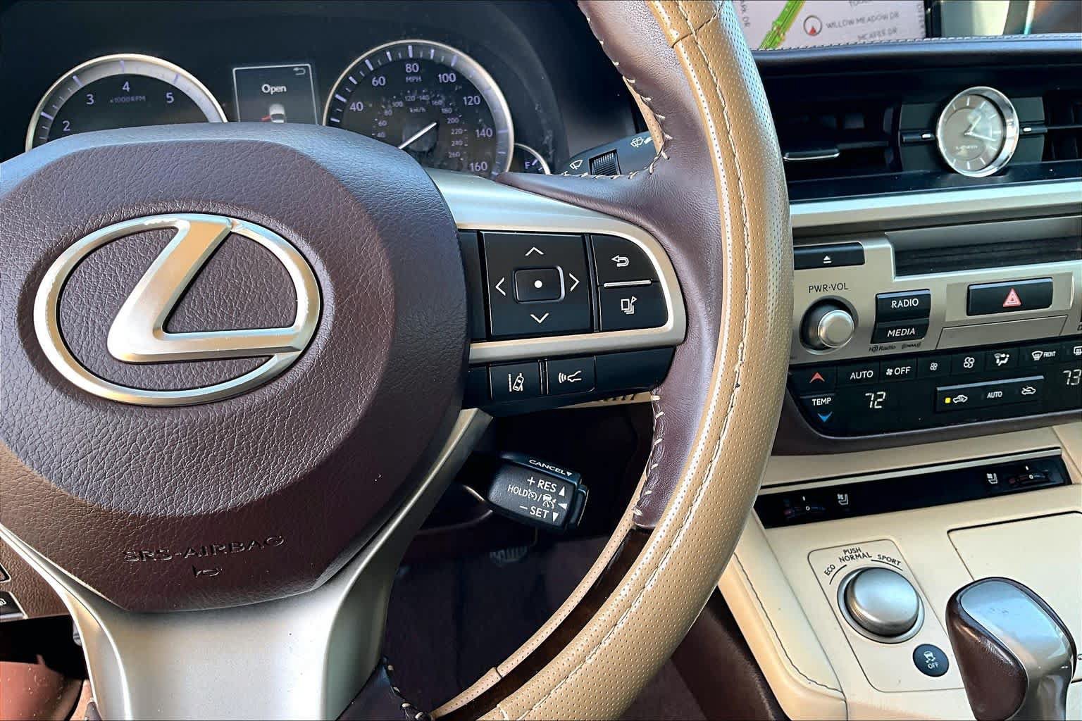 Used 2018 Lexus ES 350 w/ Navigation System Package FWD image 25