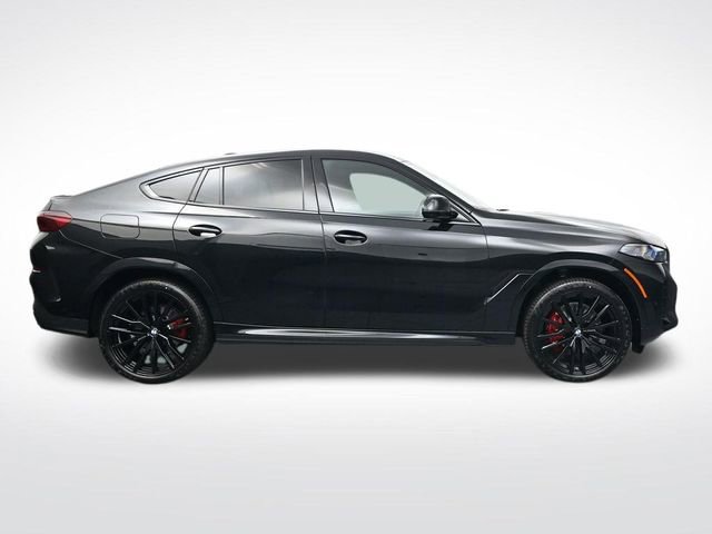 New 2026 BMW X6 xDrive40i image 3