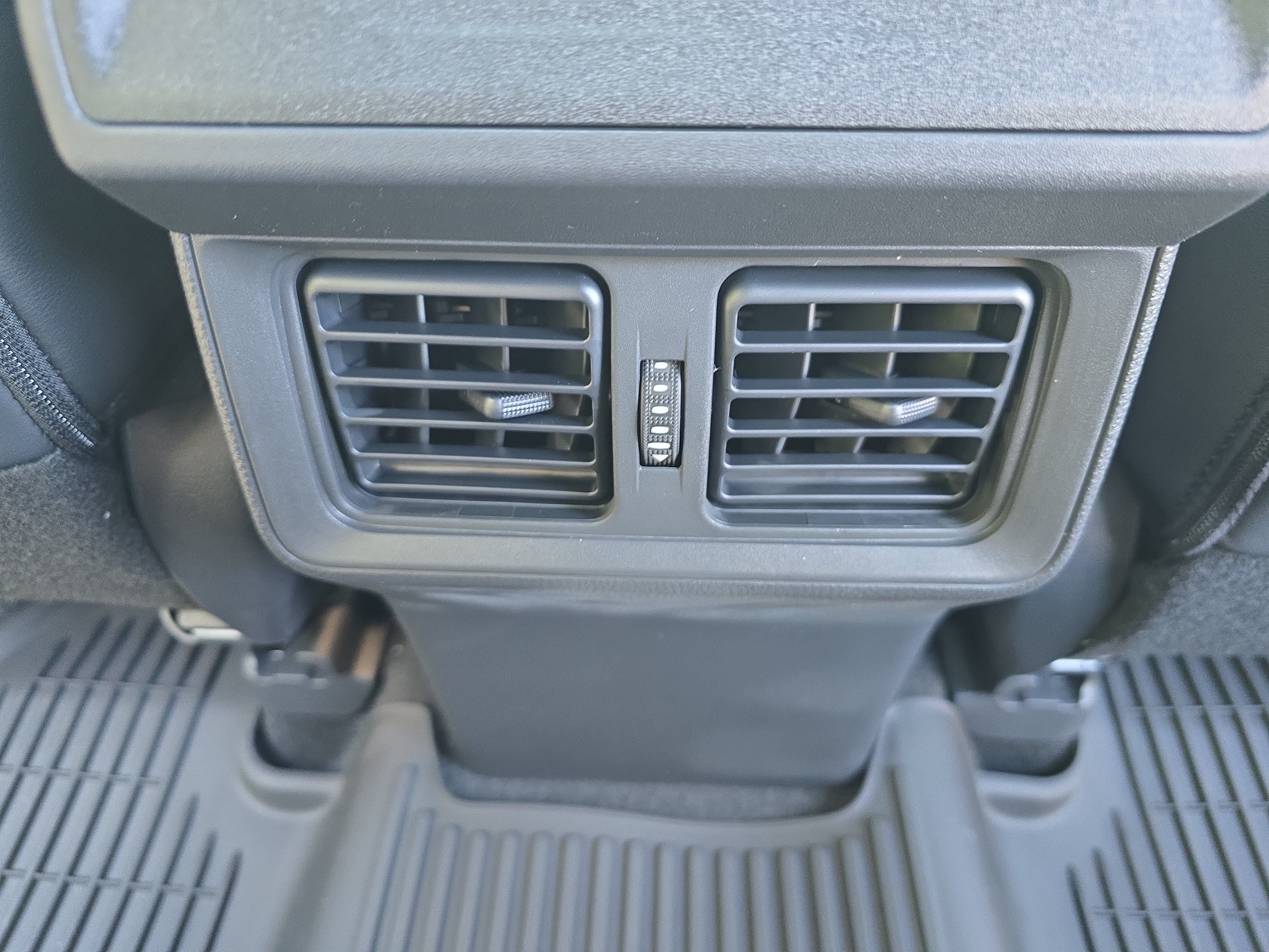 New 2026 Toyota RAV4 XSE AWD/4WD image 12