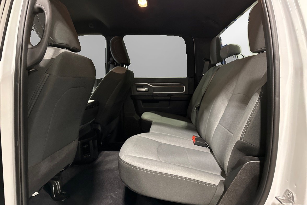 Used 2021 RAM 2500 Big Horn image 36