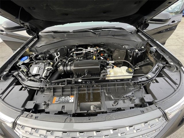 Used 2022 Ford Explorer XLT w/ Equipment Group 202A image 20