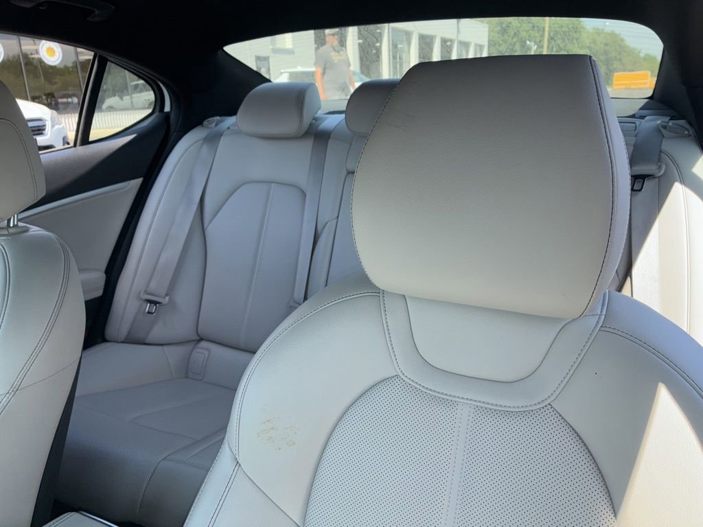 Used 2024 Genesis G70 2.5T AWD/4WD image 10