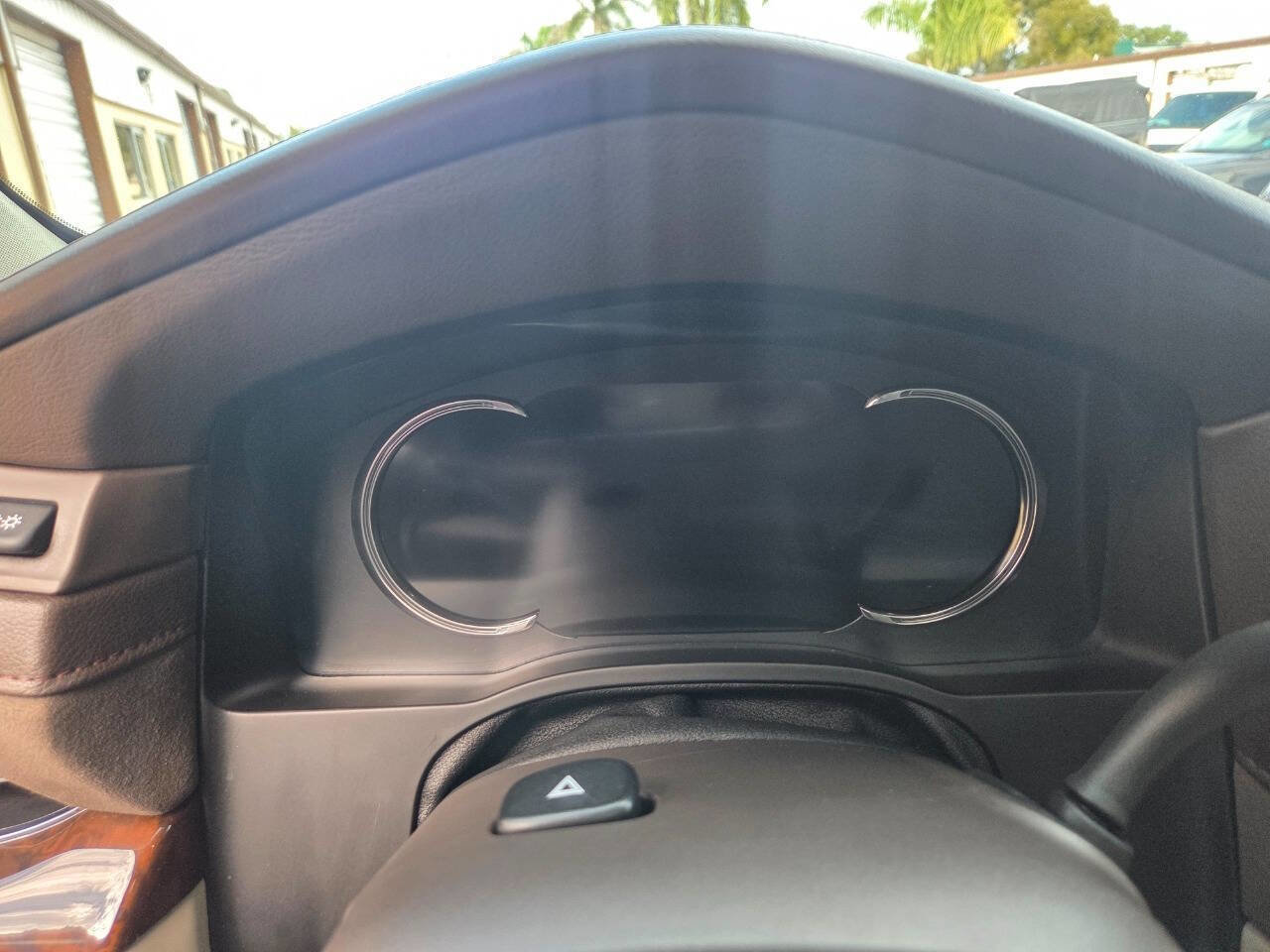 Used 2016 Cadillac Escalade Luxury image 10