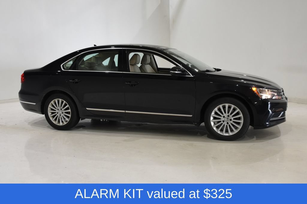 Used 2017 Volkswagen Passat 1.8T SE FWD image 3