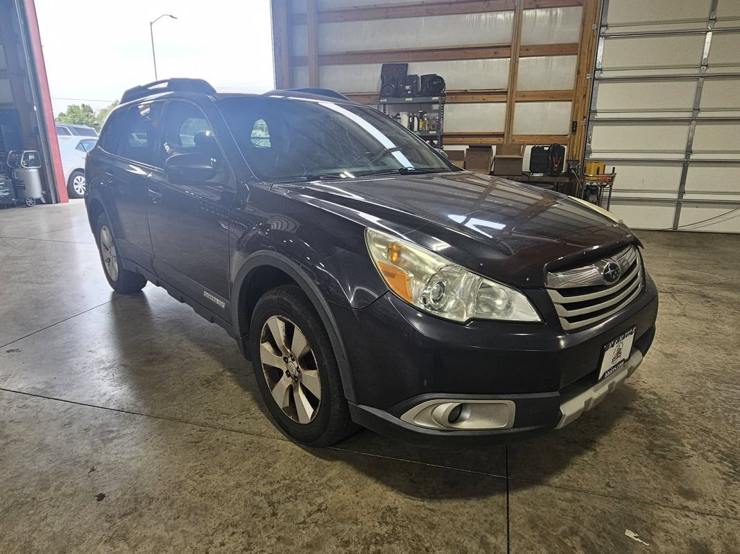 Used 2010 Subaru Outback 2.5i Limited w/ Protection Package 1A AWD/4WD image 10