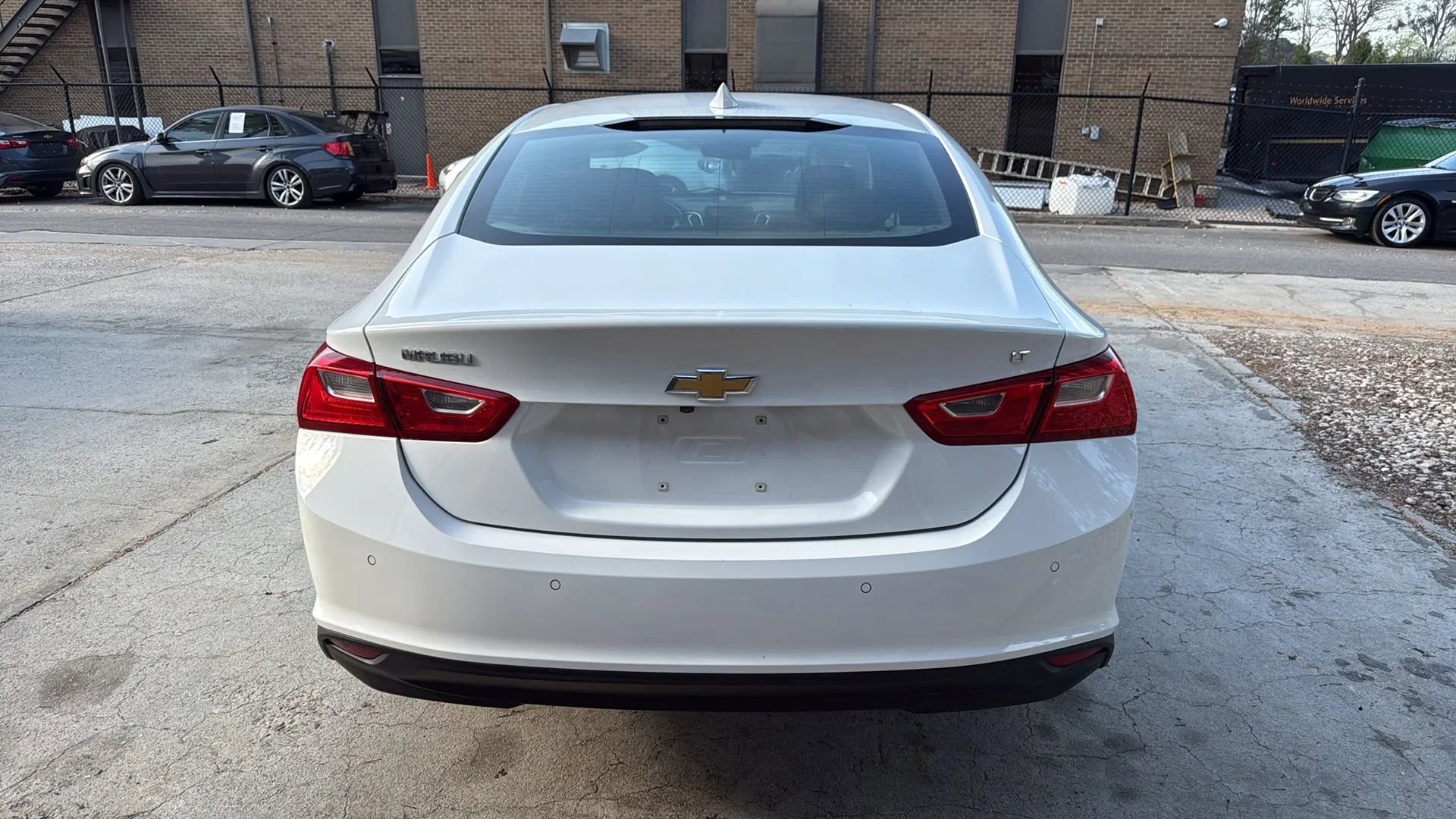 Used 2017 Chevrolet Malibu LT w/ Leather Package image 6