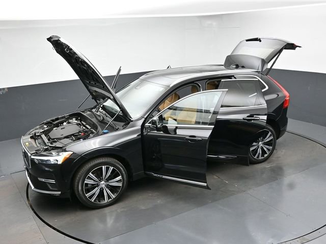 Used 2023 Volvo XC60 B6 Ultimate w/ Climate Package image 46