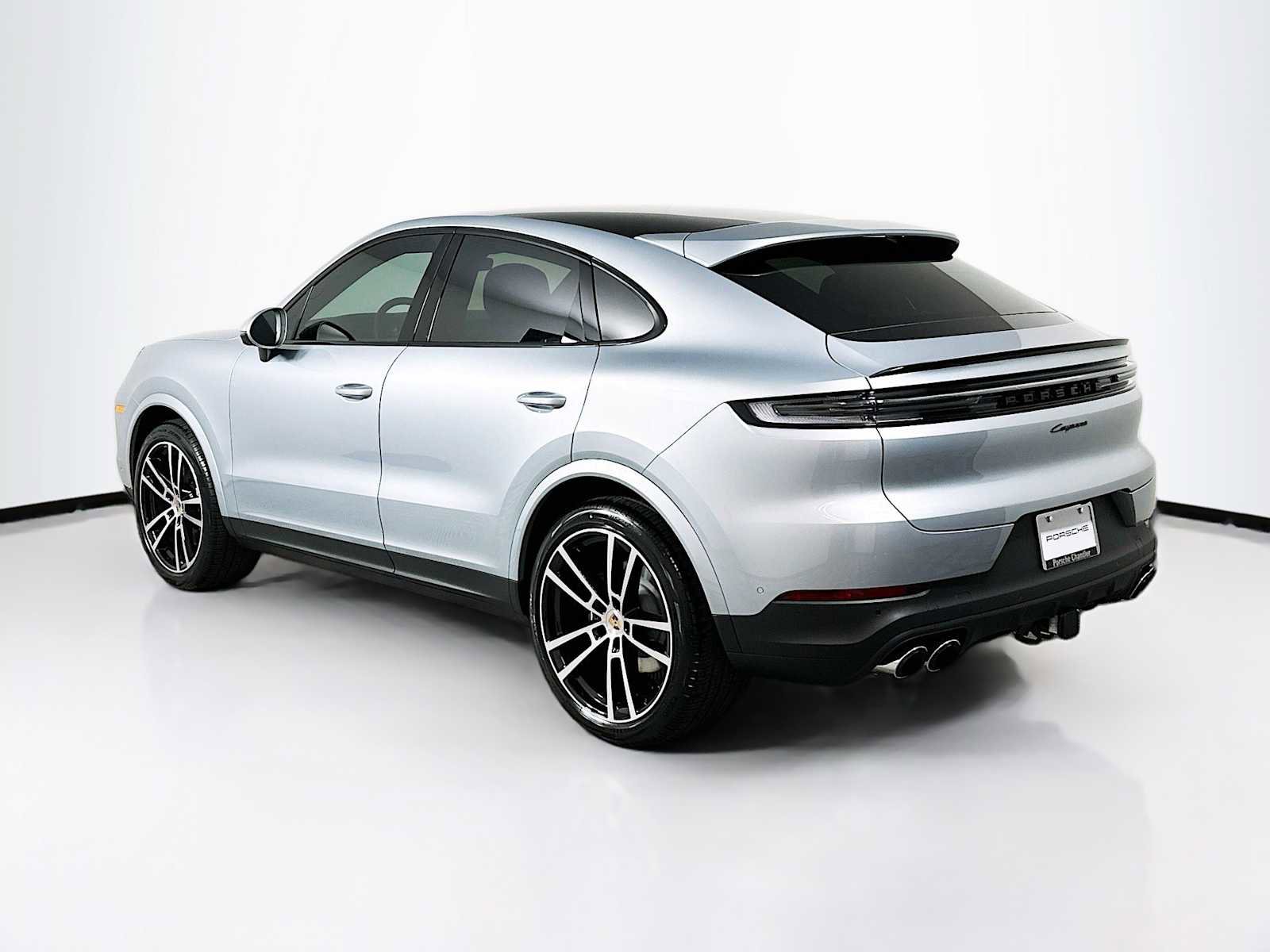 New 2026 Porsche Cayenne Coupe image 3