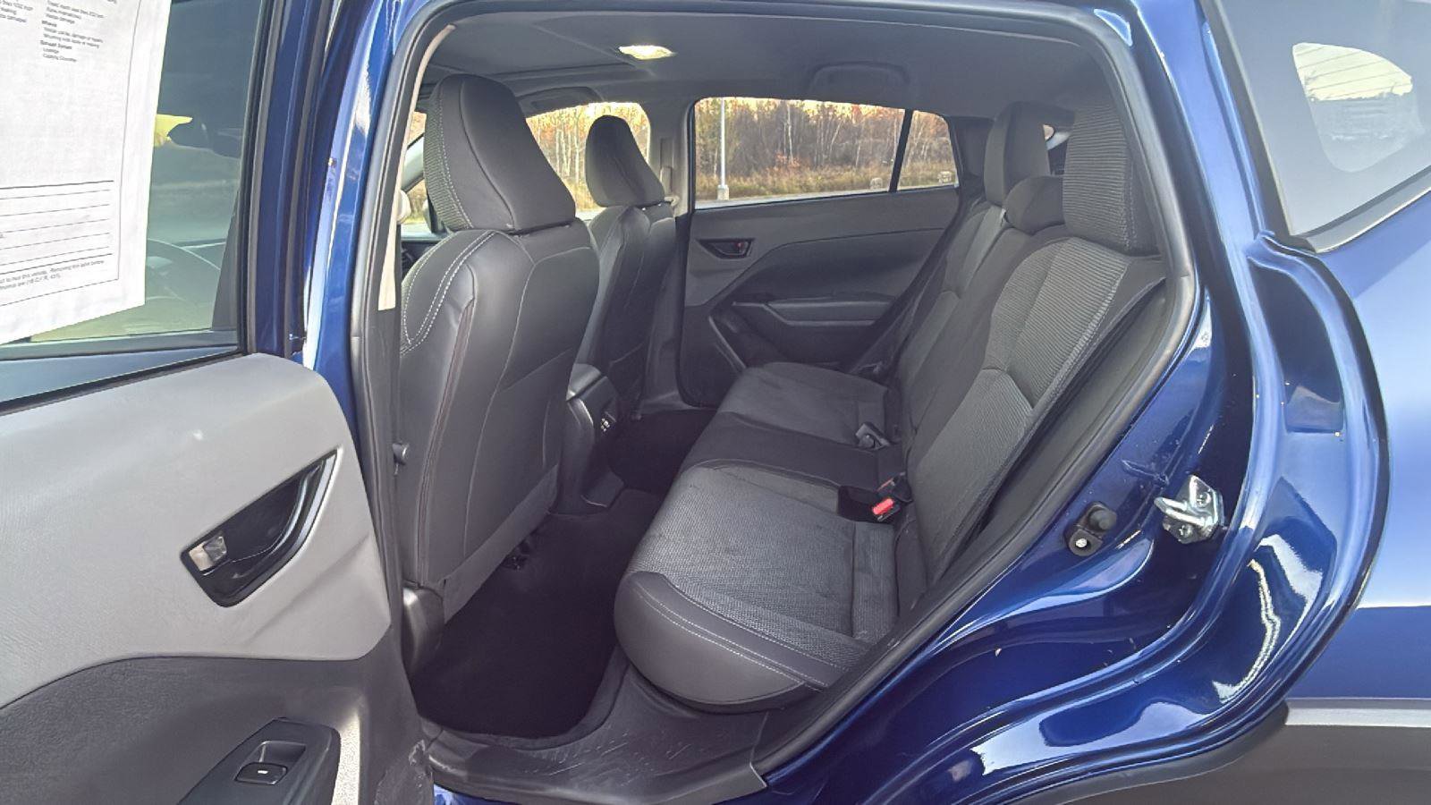 Used 2024 Subaru Crosstrek 2.0i Premium image 22