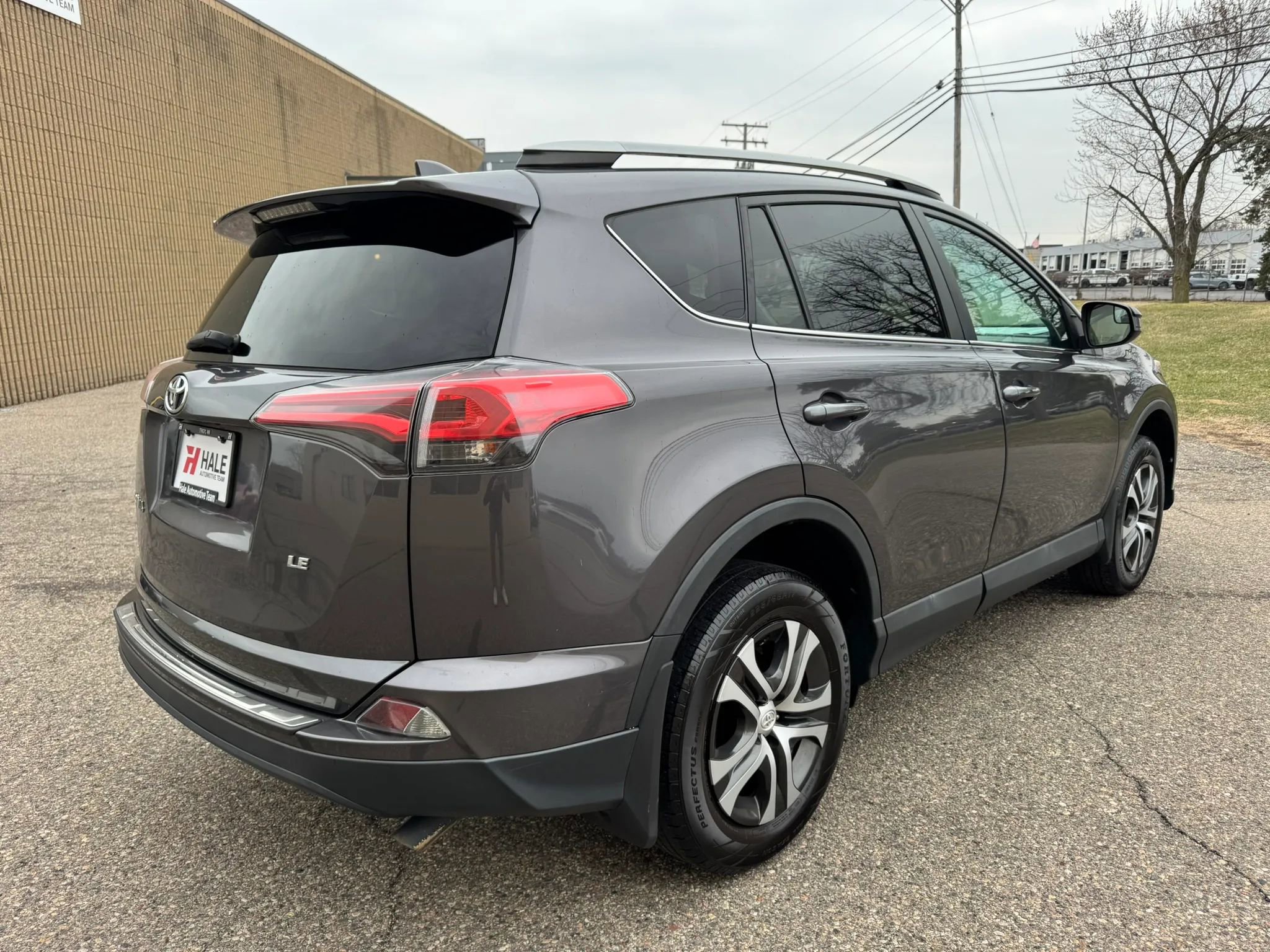 Used 2017 Toyota RAV4 LE w/ All Weather Liner Package image 9