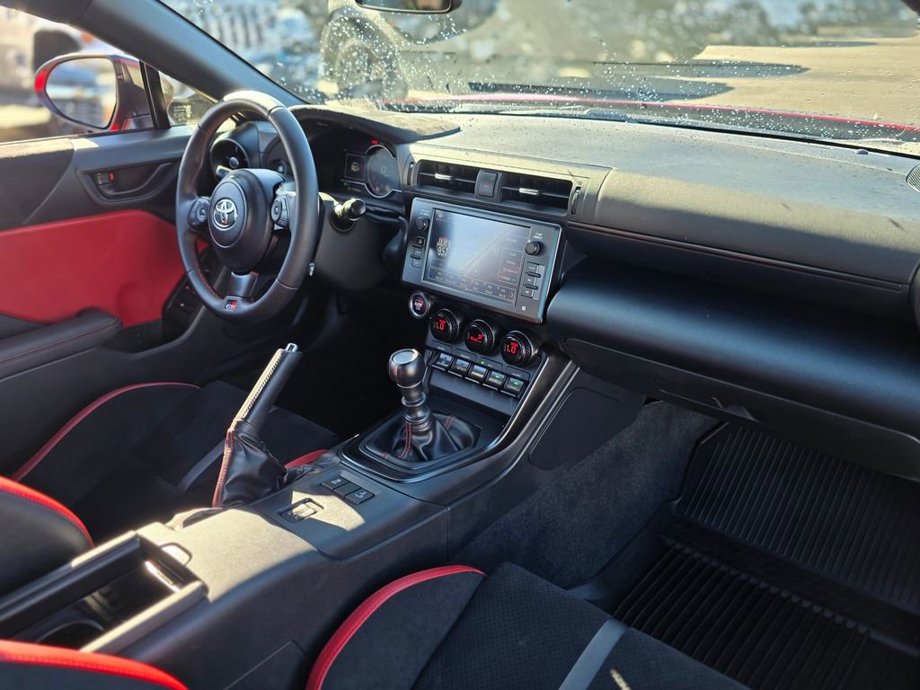 Used 2024 Toyota GR86 TRUENO Edition image 8
