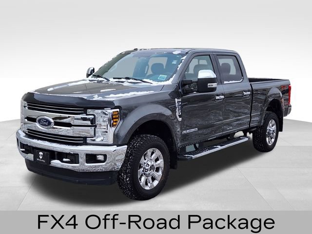 Certified 2018 Ford F350 Lariat w/ Chrome Package image 4