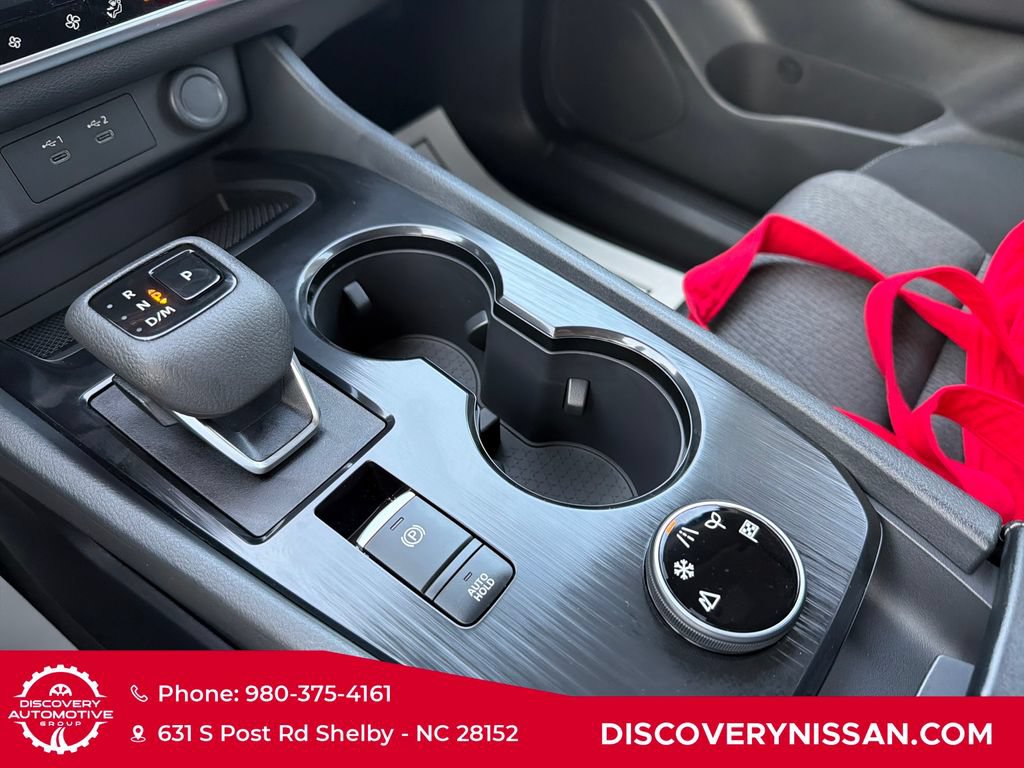 New 2026 Nissan Rogue SV AWD/4WD image 19