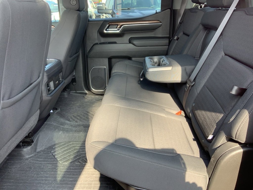 Used 2023 Chevrolet Silverado 1500 LT Trail Boss image 16