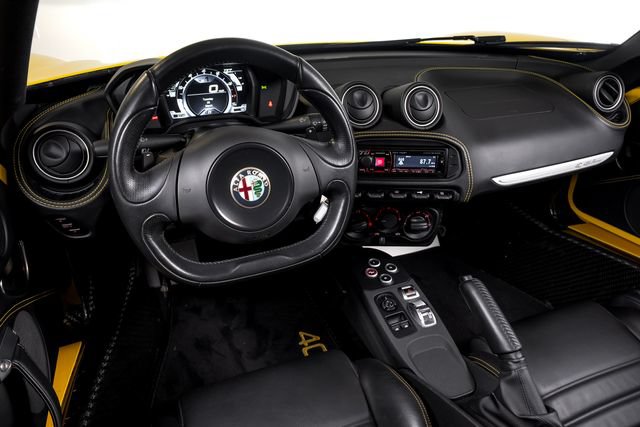 Used 2016 Alfa Romeo 4C Spider w/ Spider Track Package 4 RWD image 22