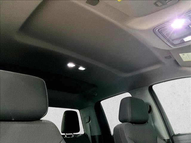 Used 2019 Chevrolet Silverado 1500 RST w/ All-Star Edition AWD/4WD image 17
