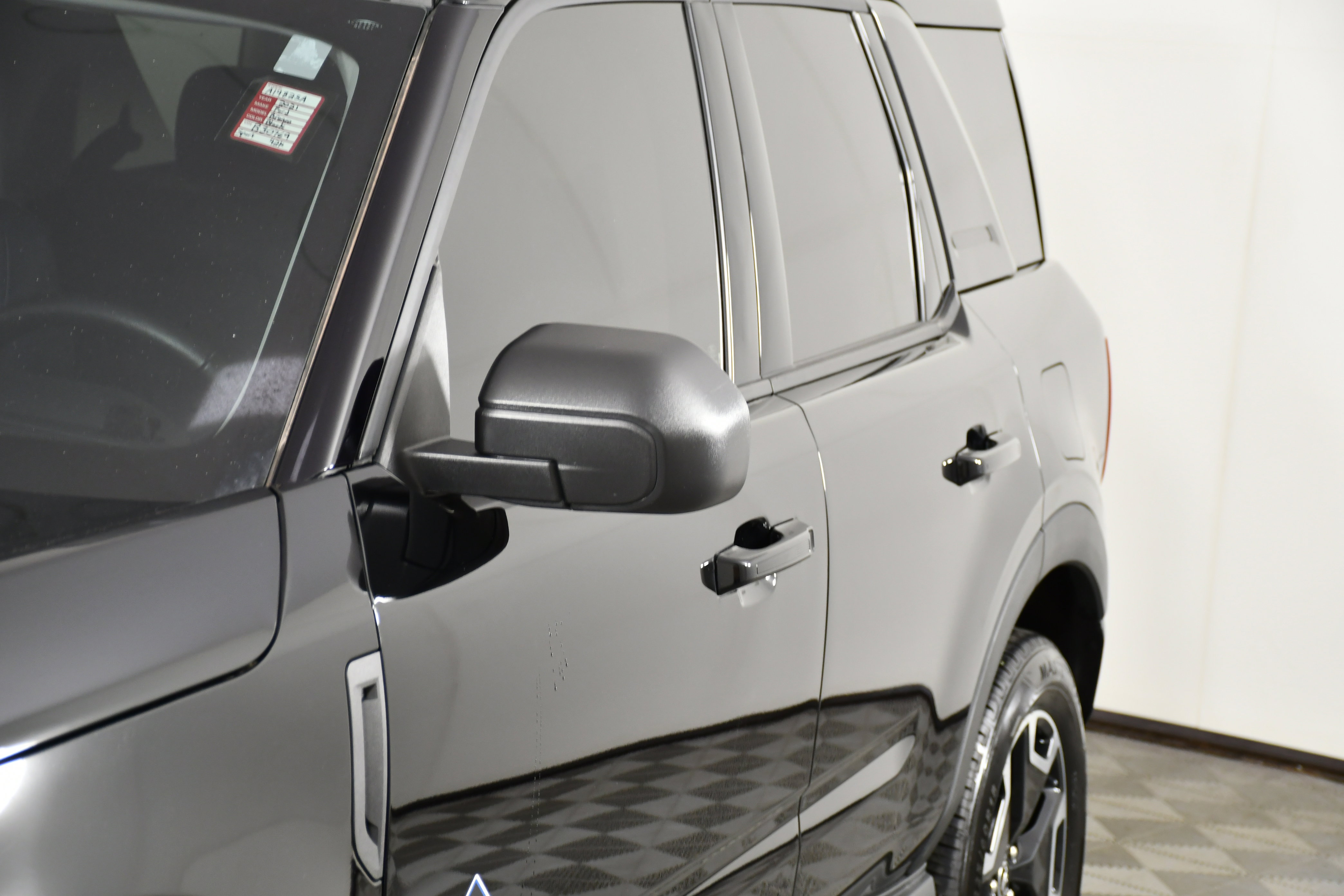 Used 2021 Ford Bronco Sport Outer Banks w/ Outer Banks Package (96D) image 13