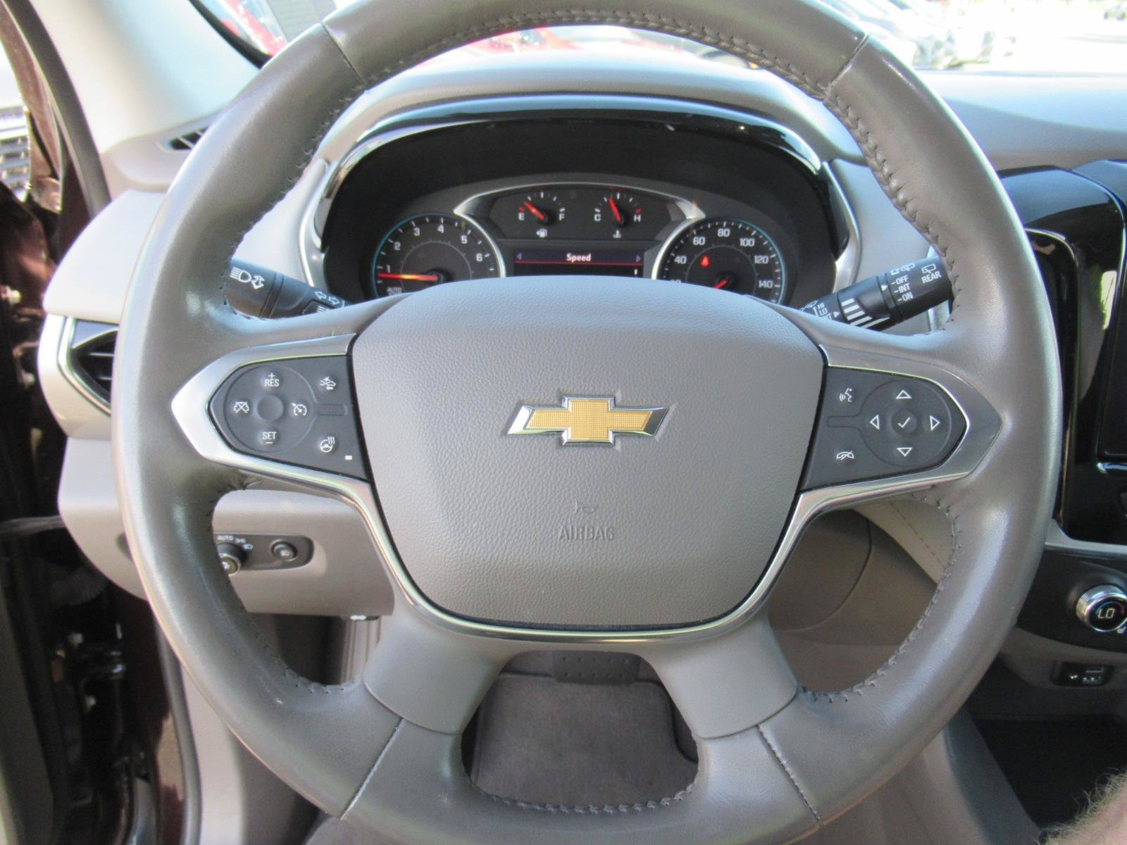 Used 2021 Chevrolet Traverse LT w/ LT Premium Package AWD/4WD image 22