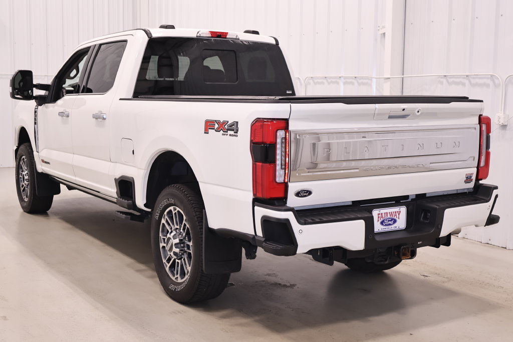 Certified 2025 Ford F350 Platinum w/ Platinum Plus Package AWD/4WD image 8