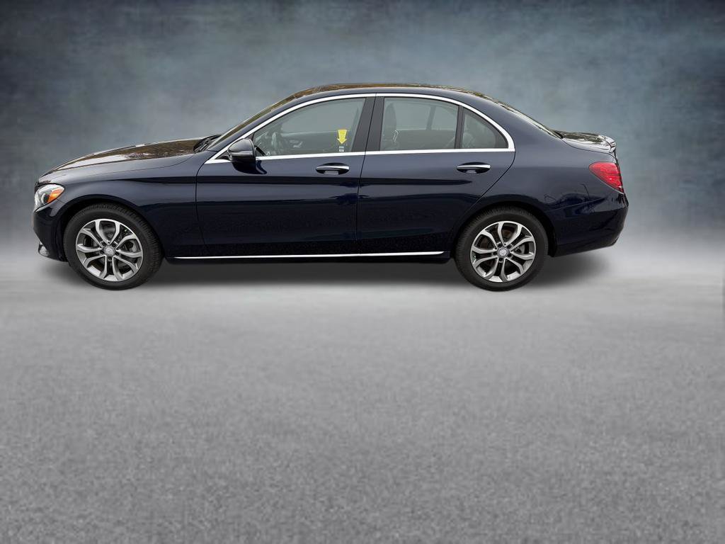 Used 2017 Mercedes-Benz C 300 4MATIC Sedan image 2