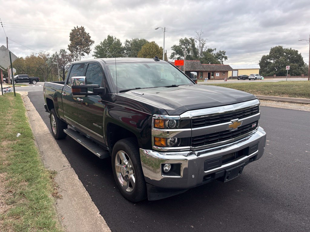 Used 2016 Chevrolet Silverado 2500 LTZ w/ Duramax Plus Package AWD/4WD image 10