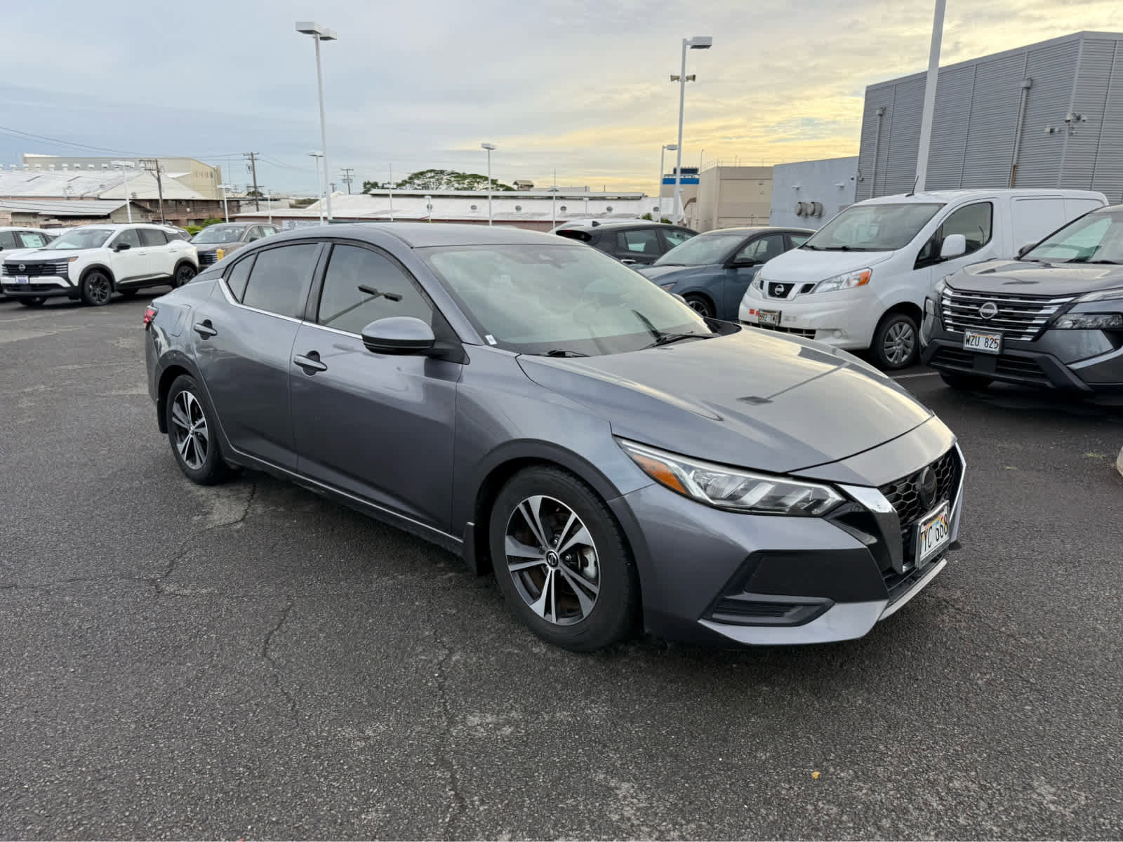 Used 2020 Nissan Sentra SV image 2
