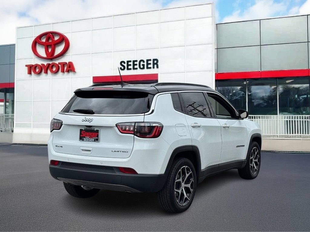 Used 2024 Jeep Compass Limited AWD/4WD video 3