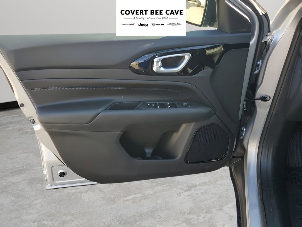 New 2026 Jeep Compass Latitude w/ Quick Order Package 29K image 25