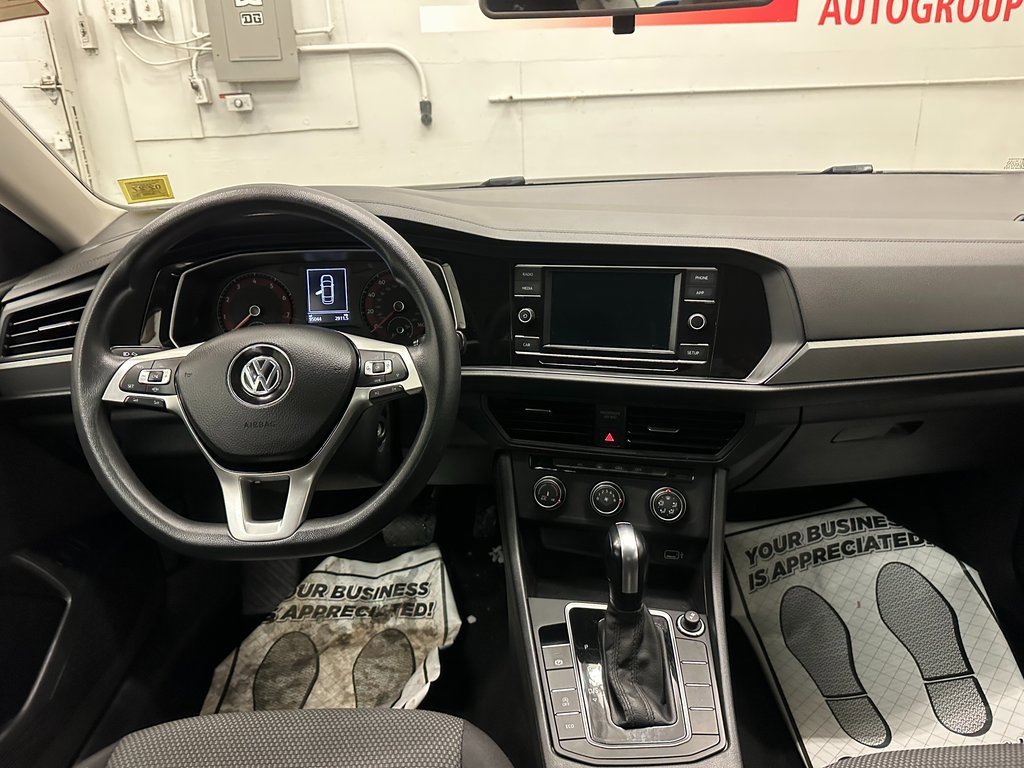 Used 2019 Volkswagen Jetta S w/ Driver Assistance Package image 22