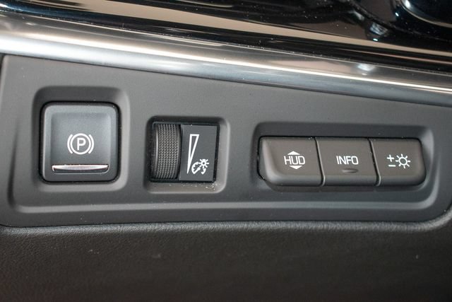 Used 2020 Cadillac XT6 Premium Luxury AWD/4WD image 38