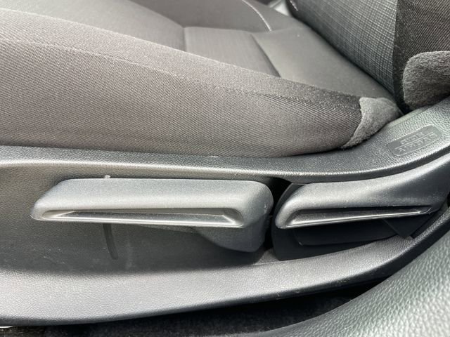 Used 2025 Honda Civic LX image 24