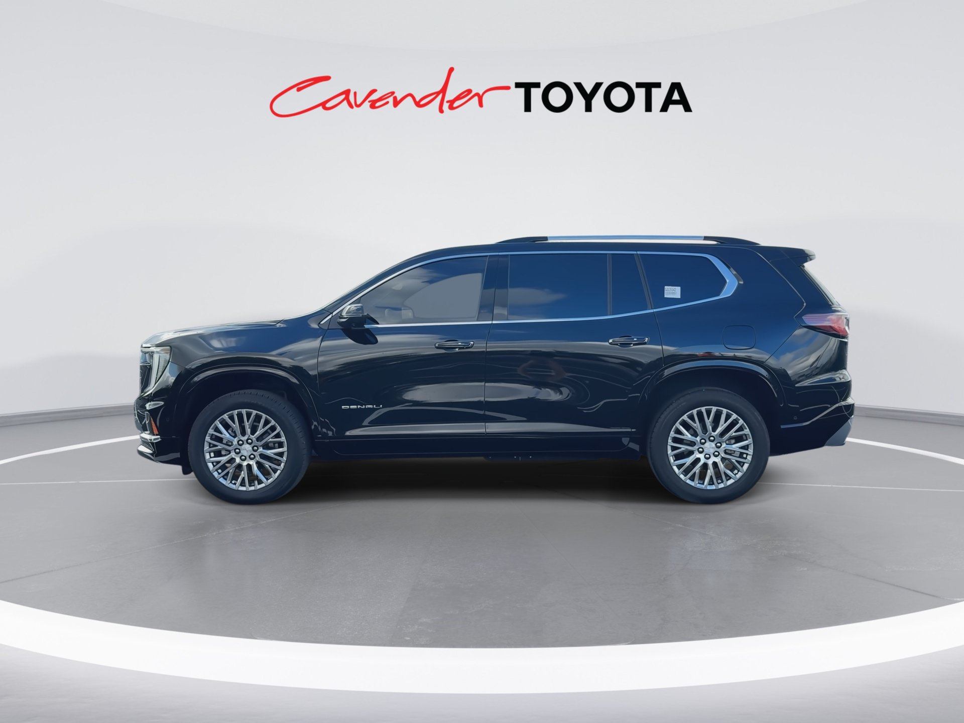 Used 2025 GMC Acadia Denali w/ Super Cruise Package FWD image 5