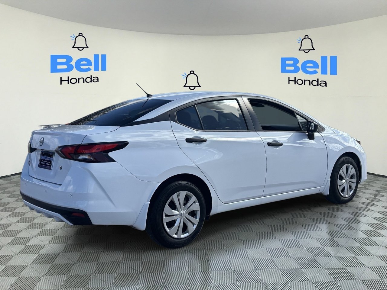 Used 2024 Nissan Versa S w/ Trunk Package FWD image 4