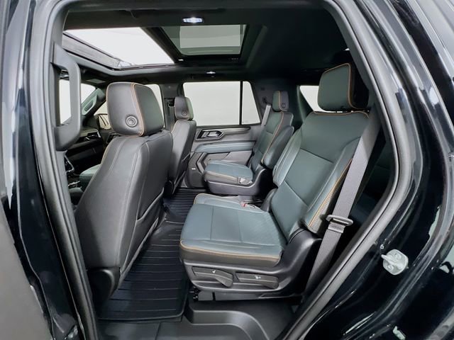 Used 2025 GMC Yukon AT4 image 24