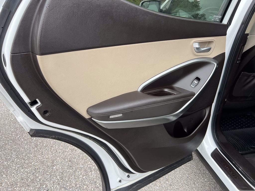 Used 2018 Hyundai Santa Fe Sport image 23