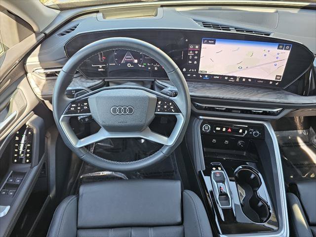Certified 2025 Audi Q5 Premium Plus w/ Premium Plus AWD/4WD image 5