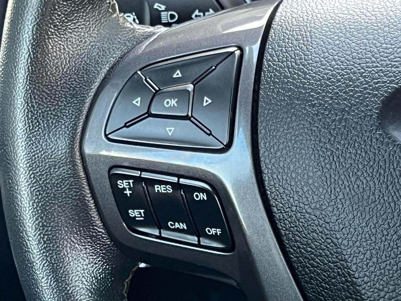 Used 2022 Ford Ranger Lariat w/ Trailer Tow Package image 27