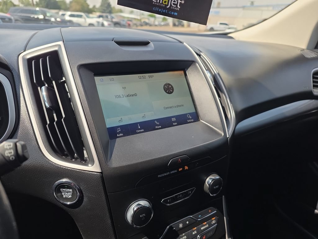 Used 2019 Ford Edge SEL w/ Equipment Group 201A AWD/4WD image 17