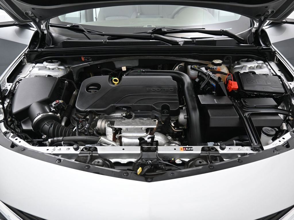 Used 2022 Chevrolet Malibu LS w/ Driver Confidence Package II image 35