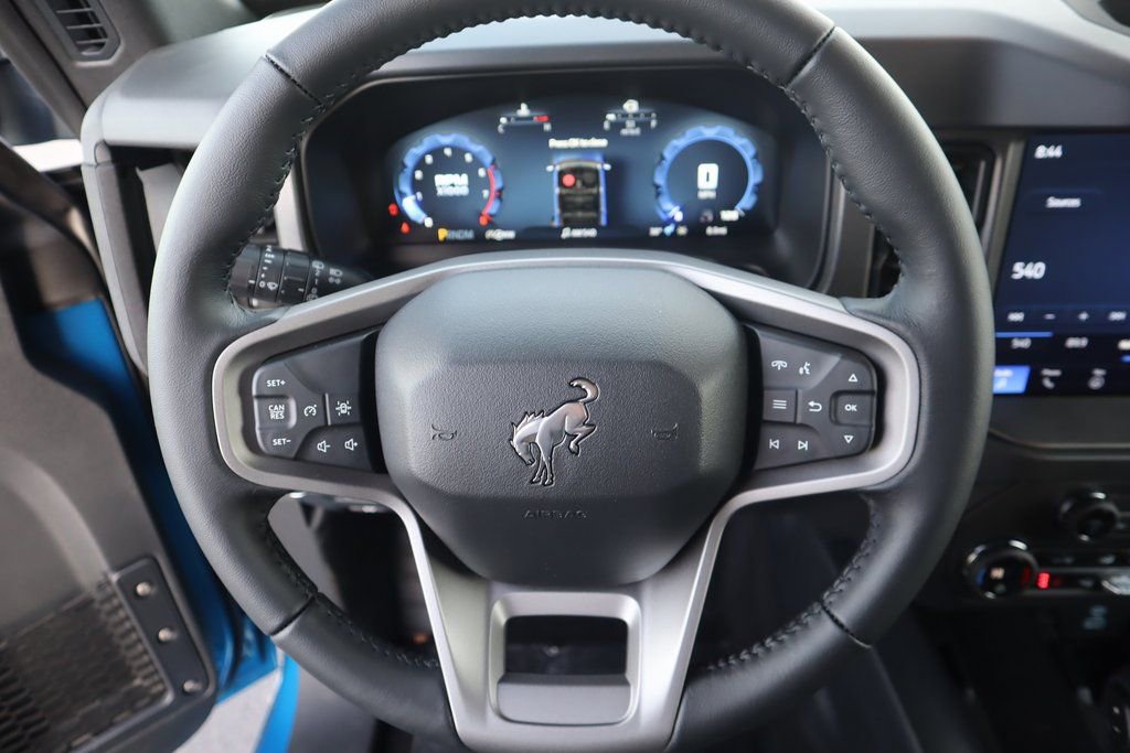 New 2025 Ford Bronco Big Bend image 3